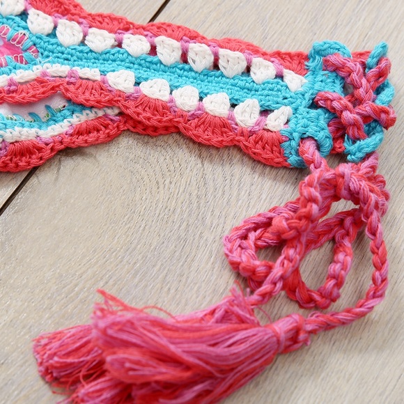 Last 1Hippie Hooray Boho Floral Crochet Bikini - Picture 6 of 7